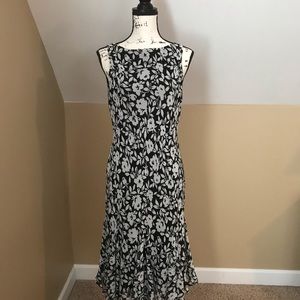 😍CHAPS Floral Midi Dress